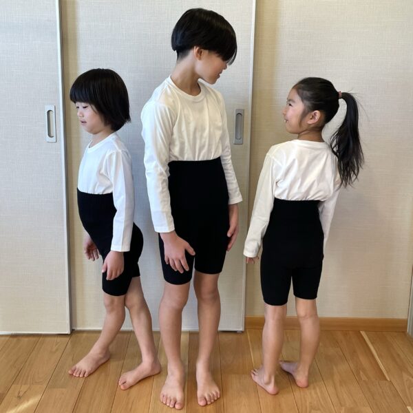 成長期の冷え対策に◎こっそり温活  絹×コットン ジュニアのはらまきパンツ - 画像 (12)